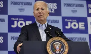 Ông Biden gọi điện chúc mừng Tổng thống đắc cử Trump Ông Biden gọi điện chúc mừng Tổng thống đắc cử Trump