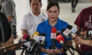 Phó tổng thống Philippines gọi cáo buộc mưu sát Tổng thống là 'trò hề' Phó tổng thống Philippines gọi cáo buộc mưu sát Tổng thống là 'trò hề'