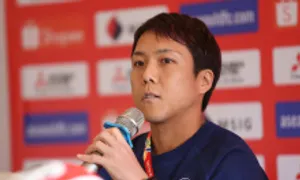 Tiền vệ nhập tịch Singapore: 'Tôi nắm được điểm yếu của Việt Nam' Tiền vệ nhập tịch Singapore: 'Tôi nắm được điểm yếu của Việt Nam'