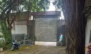 Cơ sở Đông y không phép đóng sập cửa khi bị kiểm tra