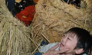 Truyền thống 'quỷ' đến nhà, dọa trẻ khóc thét ở Nhật Bản Truyền thống 'quỷ' đến nhà, dọa trẻ khóc thét ở Nhật Bản