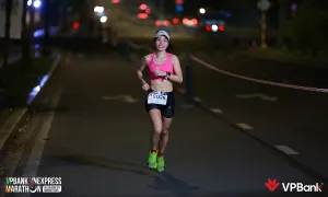 Làm thế nào để thích nghi với thời tiết nóng khi chạy đêm? Làm thế nào để thích nghi với thời tiết nóng khi chạy đêm?