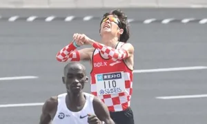 Nhân viên siêu thị chạy nhanh nhất Nhật Bản tại Tokyo Marathon Nhân viên siêu thị chạy nhanh nhất Nhật Bản tại Tokyo Marathon