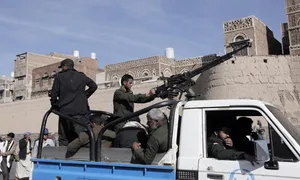 Houthi ra tối hậu thư với Israel Houthi ra tối hậu thư với Israel