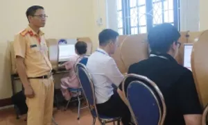CSGT bắt đầu tổ chức sát hạch giấy phép lái xe CSGT bắt đầu tổ chức sát hạch giấy phép lái xe
