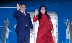 Thủ tướng lên đường thăm Malaysia, dự Hội nghị Cấp cao ASEAN Thủ tướng lên đường thăm Malaysia, dự Hội nghị Cấp cao ASEAN