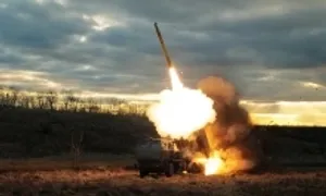 Thế khó của Ukraine dù được phương Tây 'cởi trói' vũ khí