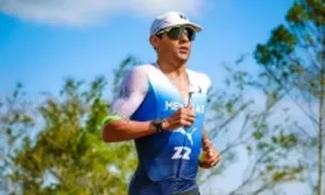 Triathlete Brazil chạy marathon sub2:30 trong Ironman