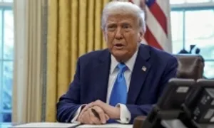 Ông Trump ký sắc lệnh cấm nhập cảnh với công dân 12 nước Ông Trump ký sắc lệnh cấm nhập cảnh với công dân 12 nước