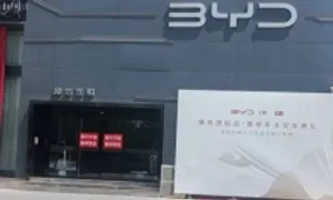 Các đại lý ôtô kêu gọi hãng giảm sản xuất Các đại lý ôtô kêu gọi hãng giảm sản xuất
