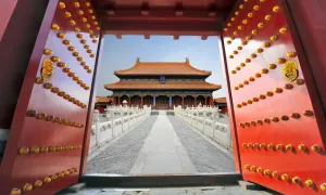 81 chiếc đinh trên cổng chính Tử Cấm Thành có ý nghĩa gì? 81 chiếc đinh trên cổng chính Tử Cấm Thành có ý nghĩa gì?