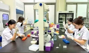 Lương cử nhân Công nghệ sinh học phổ biến 8-15 triệu đồng
